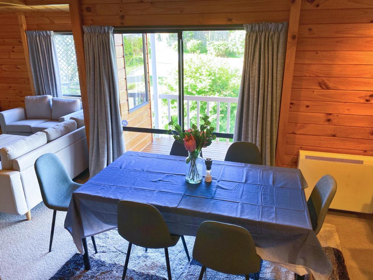 Lake View Family Lodge Up Tp 14 People Rotorua Exteriör bild