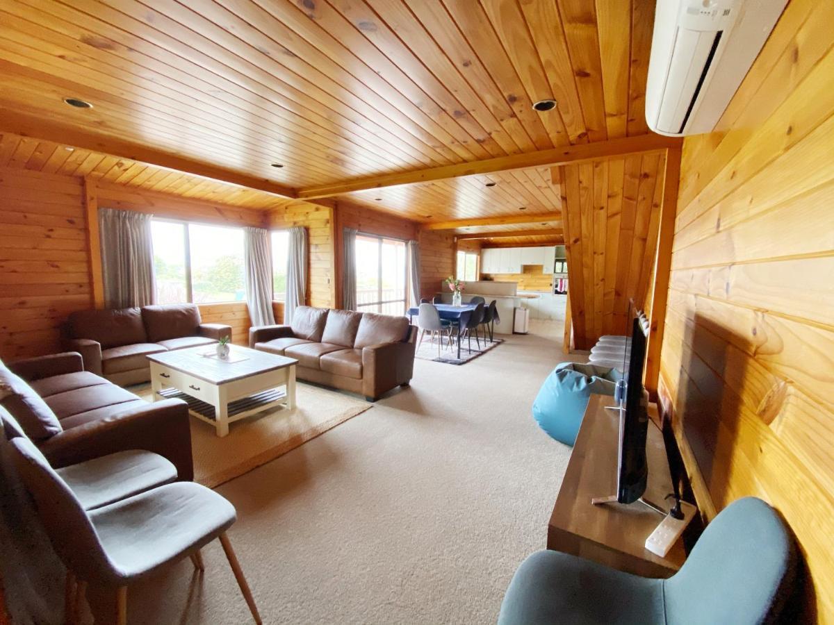 Lake View Family Lodge Up Tp 14 People Rotorua Exteriör bild