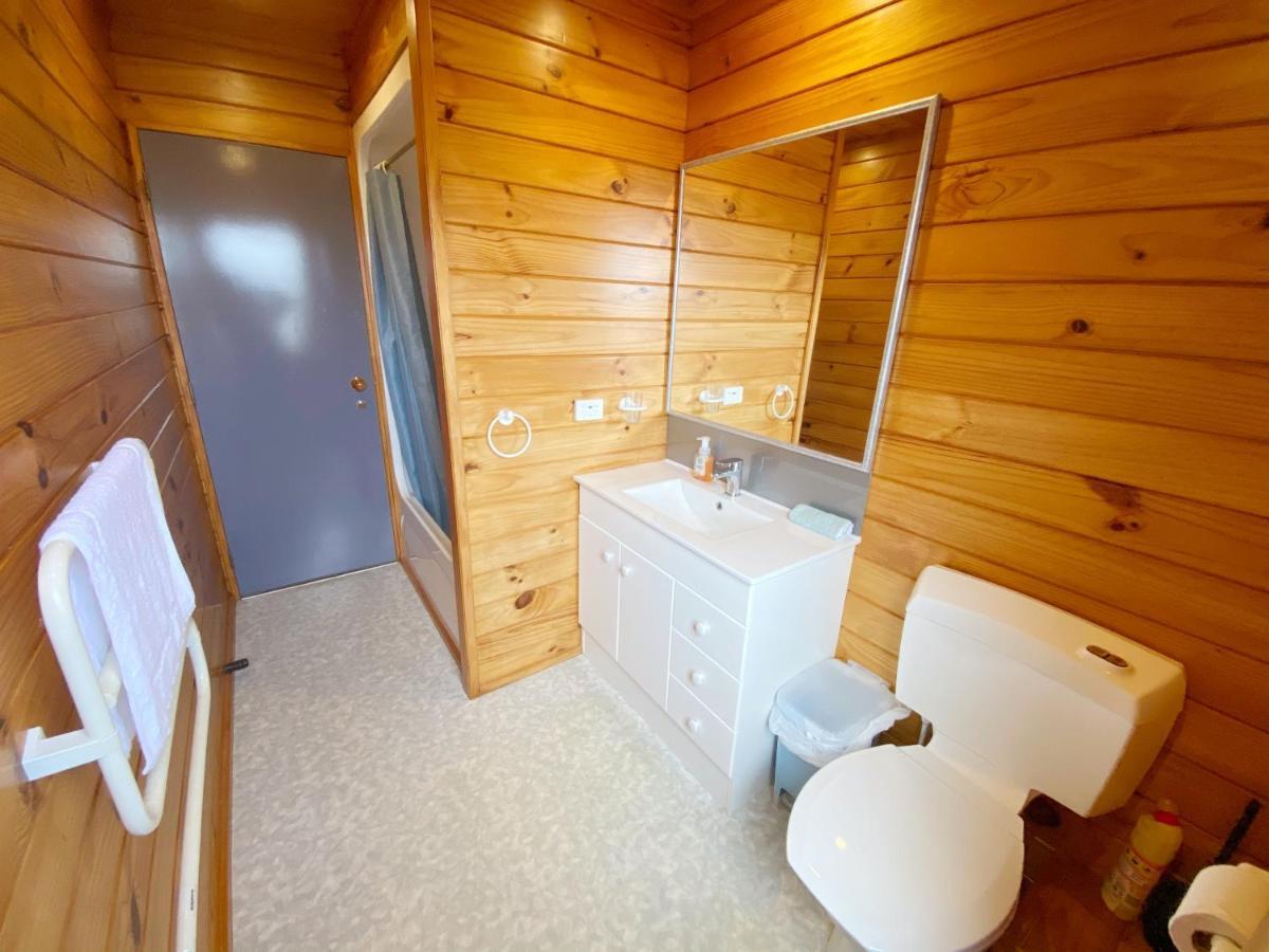 Lake View Family Lodge Up Tp 14 People Rotorua Exteriör bild